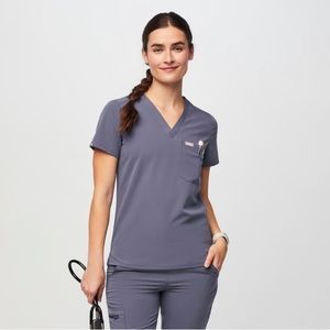 NWT FIGS Scrubs Catarina Top